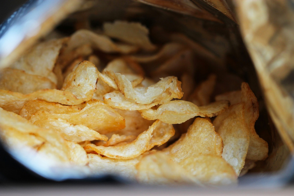 Snack Smarter: The Best Seed Oil-Free Potato Chips You’ll Love